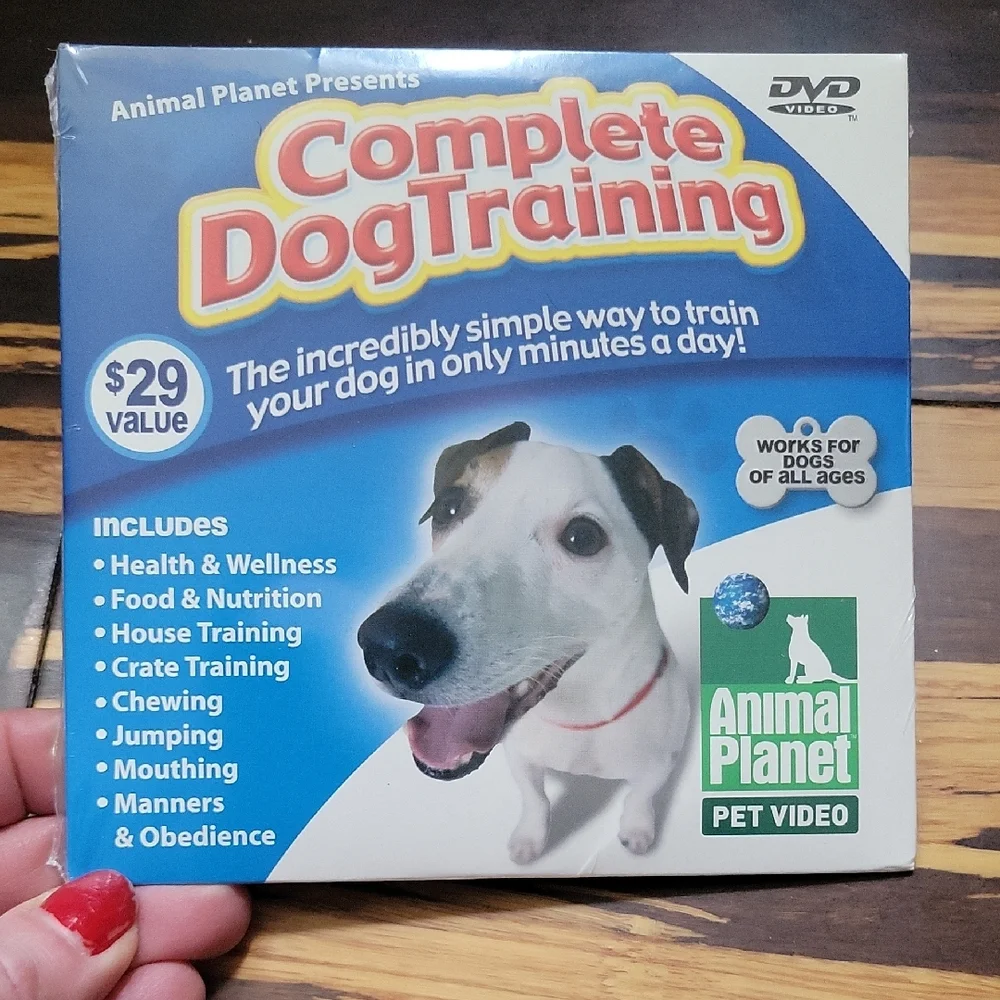 Complete Dog Training DVD - Blue and White
